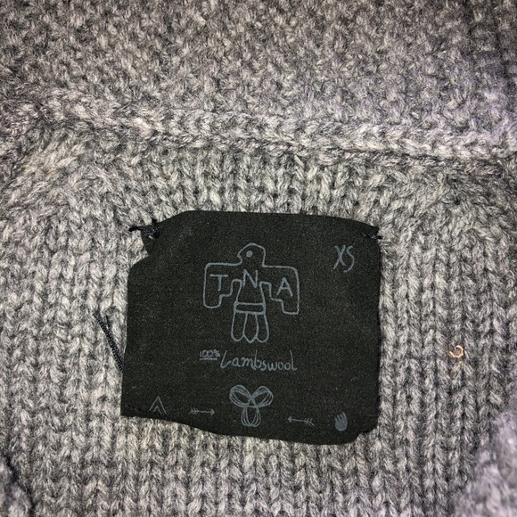 ARITZIA SIGNATURE WOOL GREY SWEATER - Picture 2 of 2
